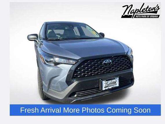 TOYOTA COROLLA CROSS 2022 7MUAAABG2NV042813 image TOYOTA COROLLA CROSS 2022 7MUAAABG2NV042813 image